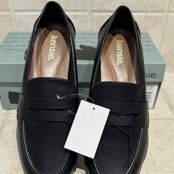 Kensie Ladies' Size 8.5 Penny Loafers Shoe Black New in Box Extra Padded Easy on - Picture 7 of 7